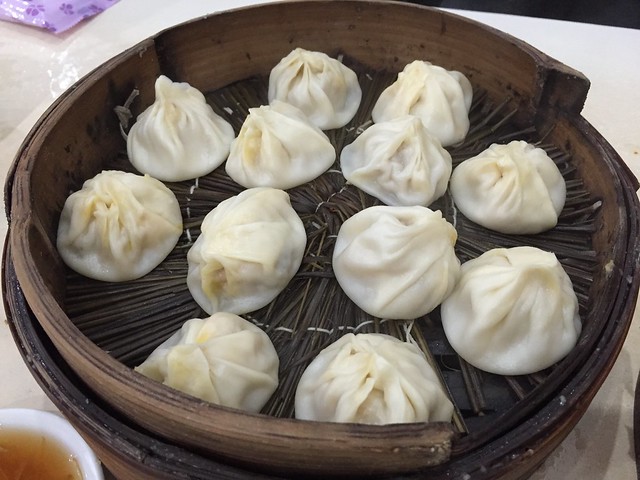 Jia Jia Tang Bao crab pork xiaolongbao